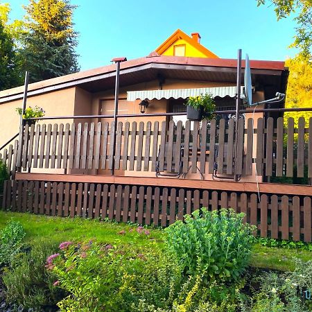Holibobos - Całoroczny Domek w Kamieniu nad Jeziorem Zewnętrze zdjęcie